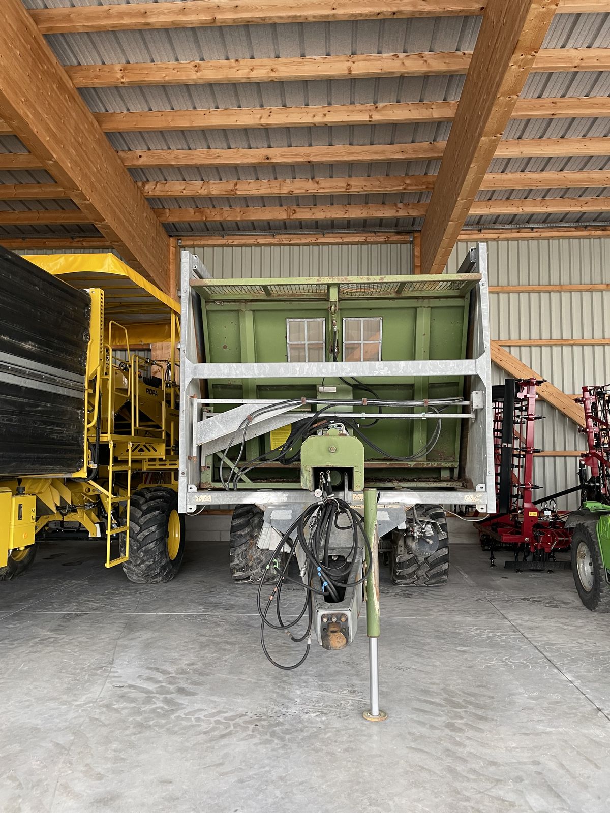 Fliegl ASW  268  Compact 2