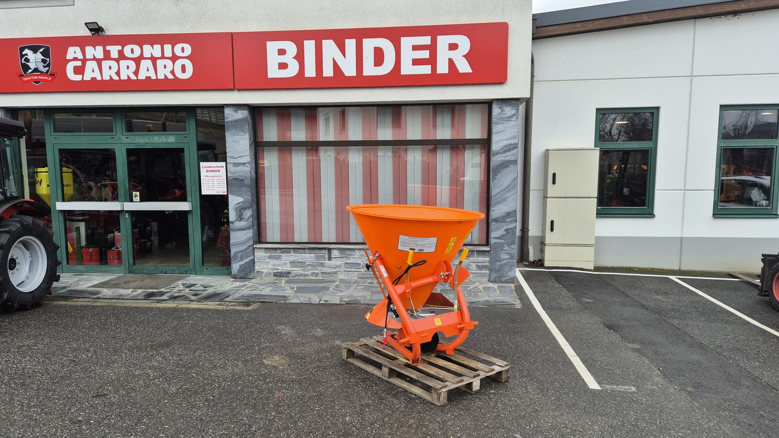 EcoLine Winterdienststreuer WDS 300 1