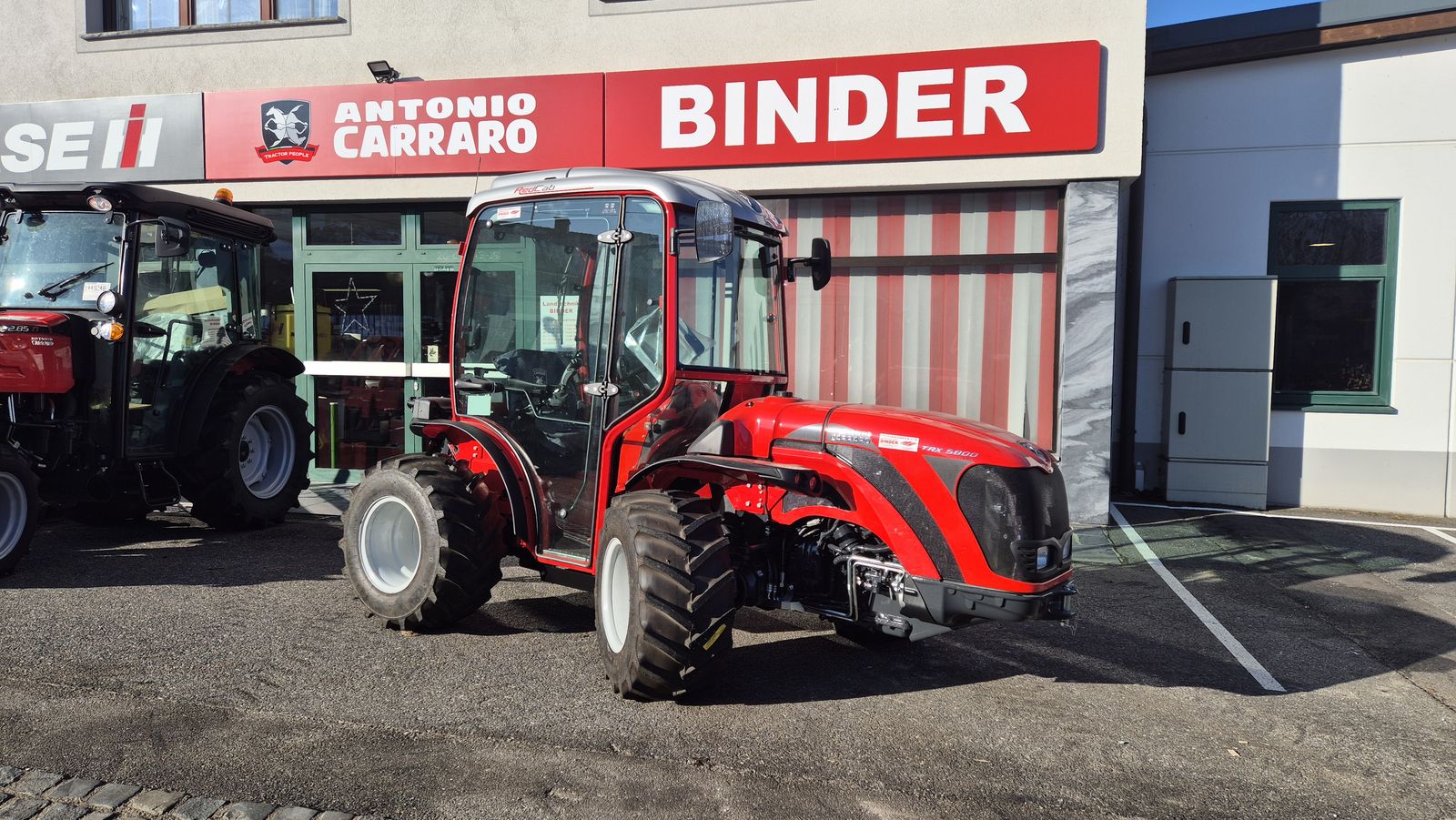 Antonio Carraro TRX 5800 TORA RedCab+JOY+Uniflex 1