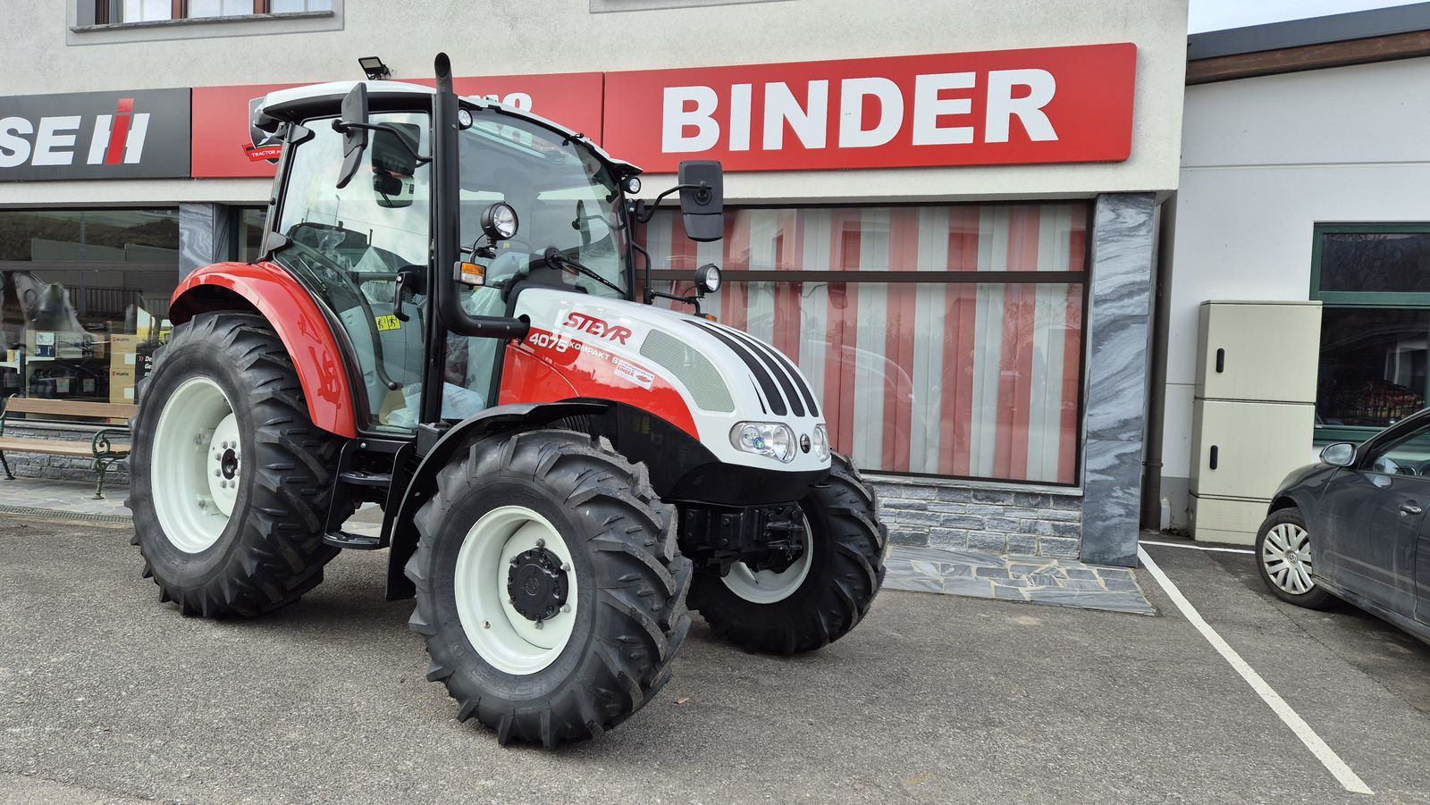 Steyr 4075 Kompakt S (Stage V) 2