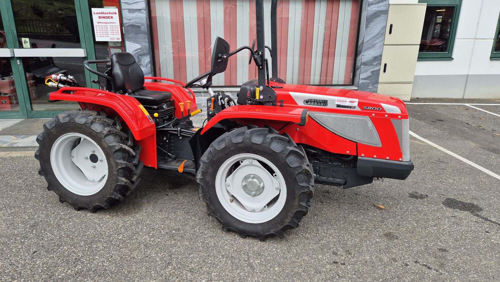Antonio Carraro Tigrone 5800 Frontlenker 3
