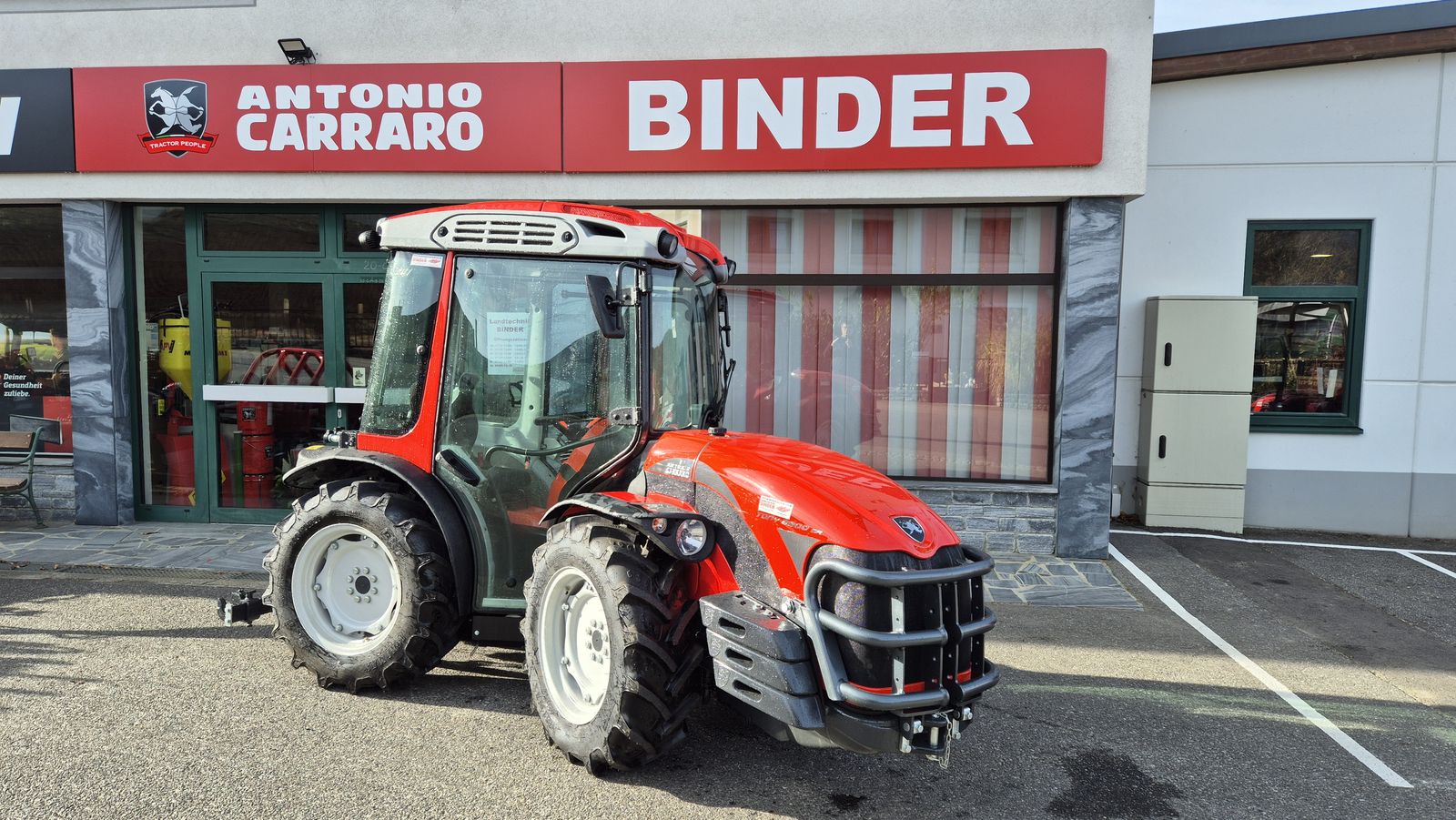 Antonio Carraro TONY 8900 SR 2