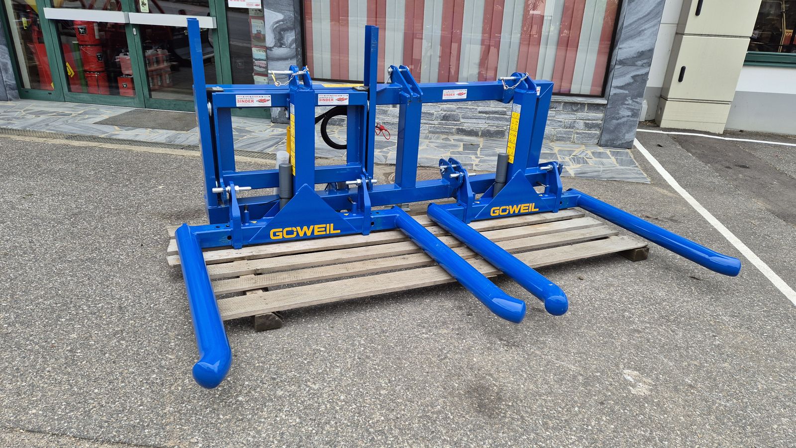 Göweil Doppelter Ballen Transporter DTR mit 2 BTG ME 2