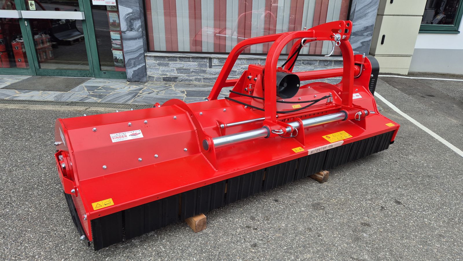 Tehnos MU 280 LW Heckanbau 2