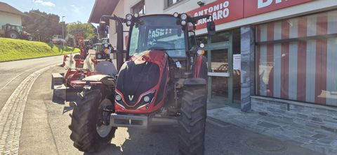 Valtra A 95