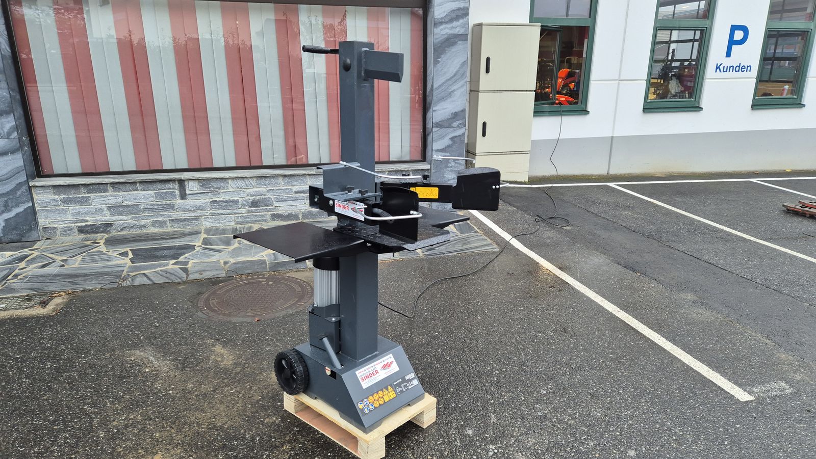 EcoLine Kurzholzspalter NERO HS 8E 3