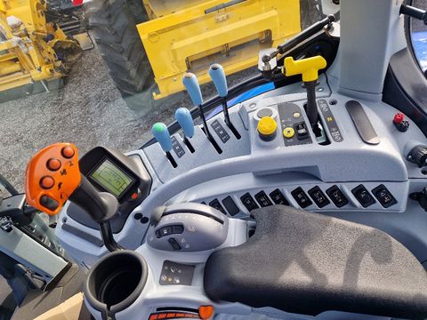 New Holland T7.230 Power Command Classic (Stage V)