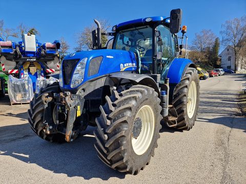 New Holland T7.220