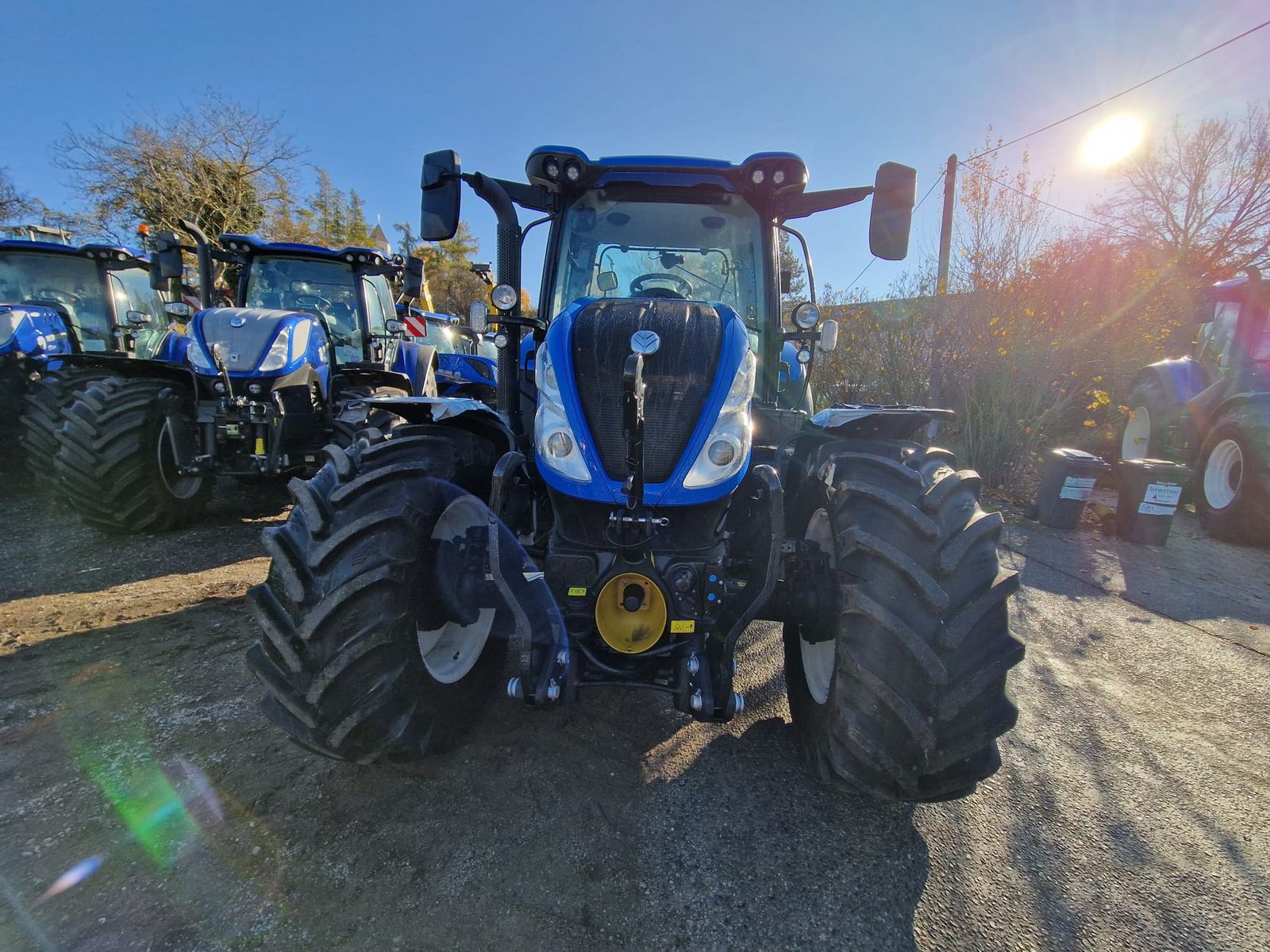 New Holland T5.110 Auto Command (Stage V) 2