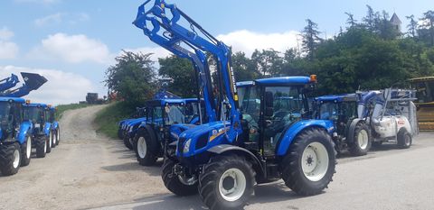 <strong>New Holland T4.75S</strong><br />