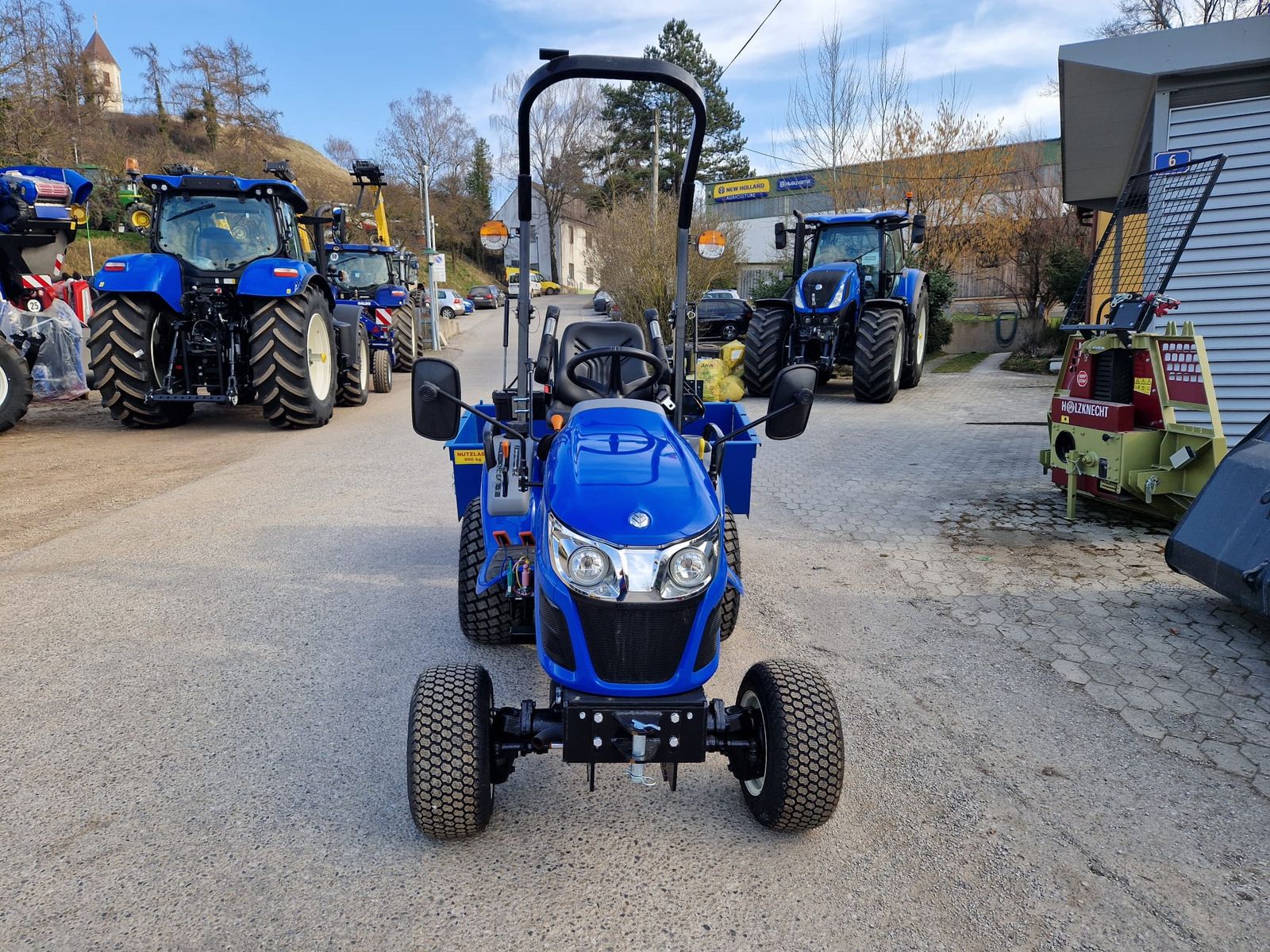 New Holland Boomer 25 C 3