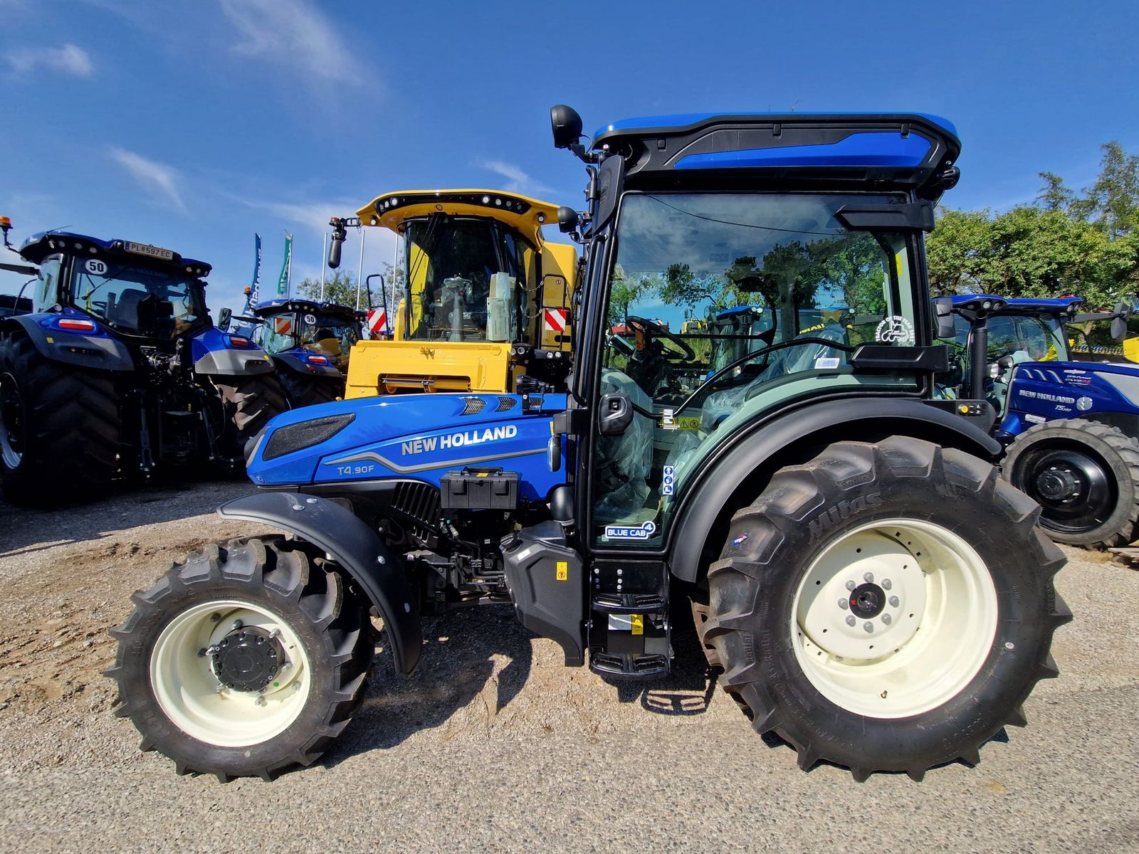 New Holland T4.90 F/N/V (Stage V) 2