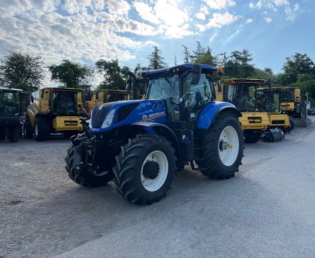 <strong>New Holland T7.195 S</strong><br />