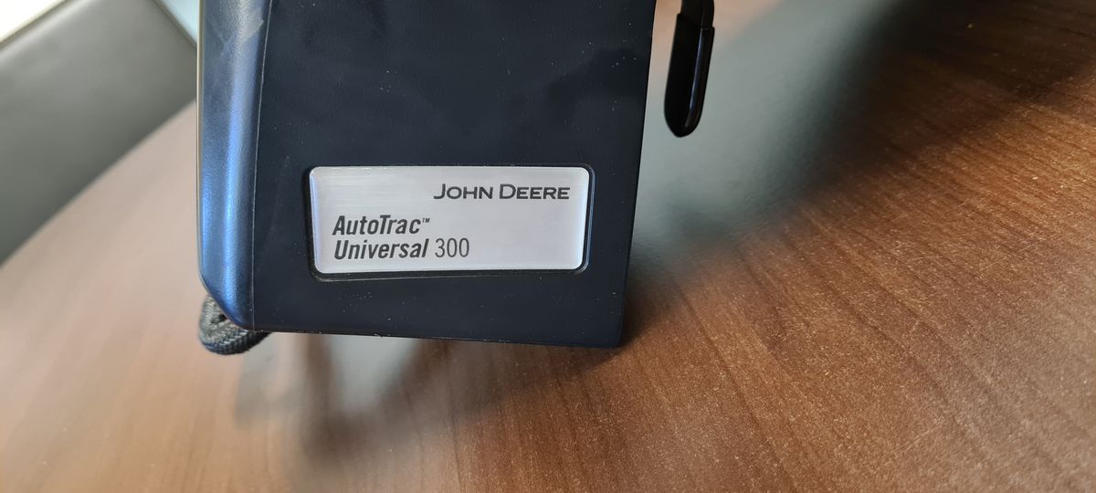 JohnDeere ATU 300+4640+Starfire 6000 2