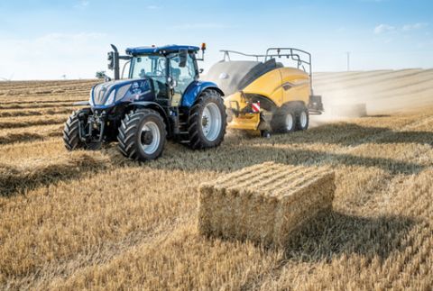 <strong>New Holland 1290 RC </strong><br />