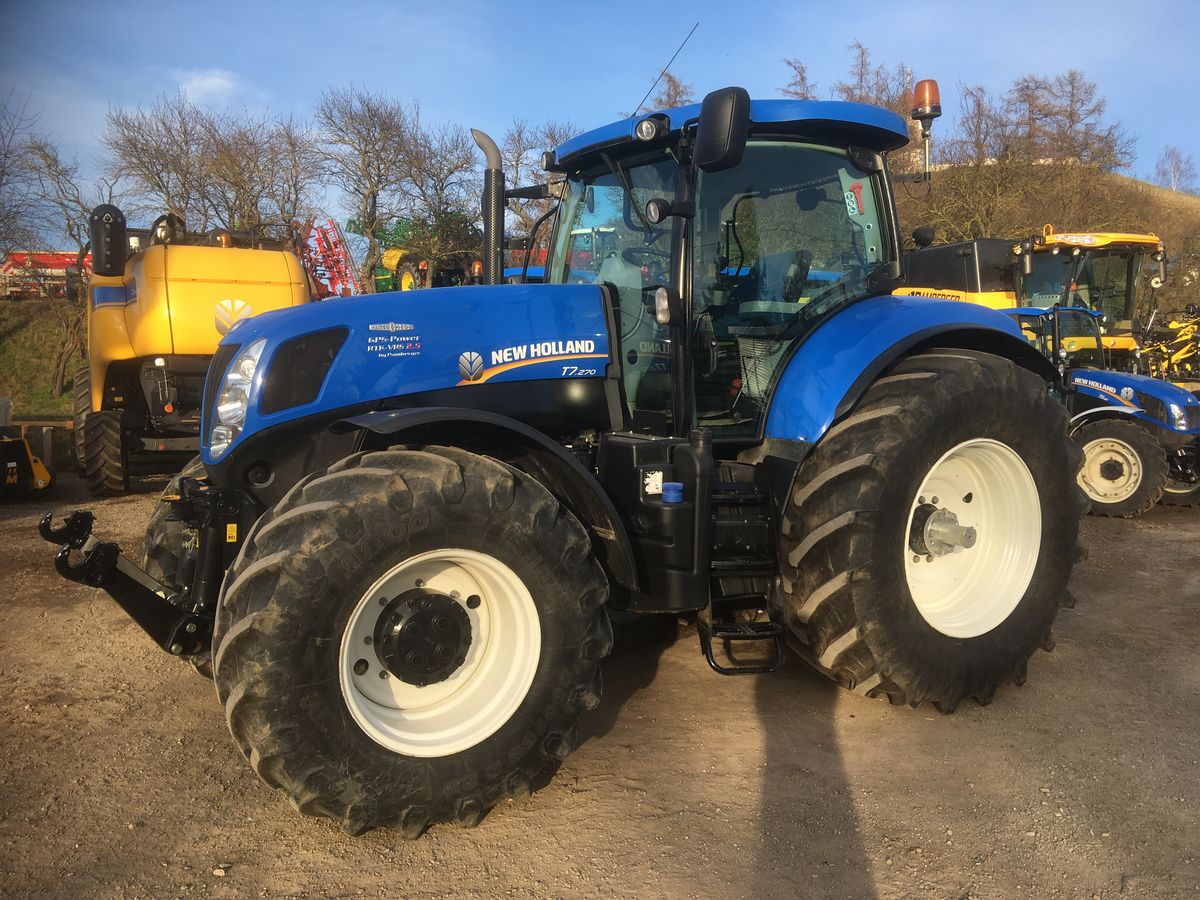 New Holland T7.270 Auto Command