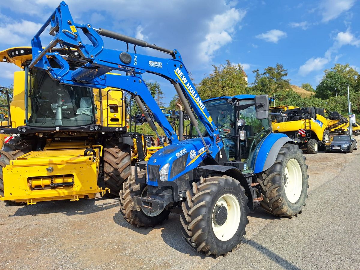 New Holland T 5.105