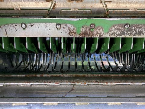 Krone Comprima V150XC