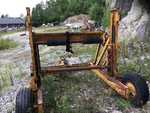 Sonstige Baustellenzubehör, Baggerlöffel, PKW Anhänger, S