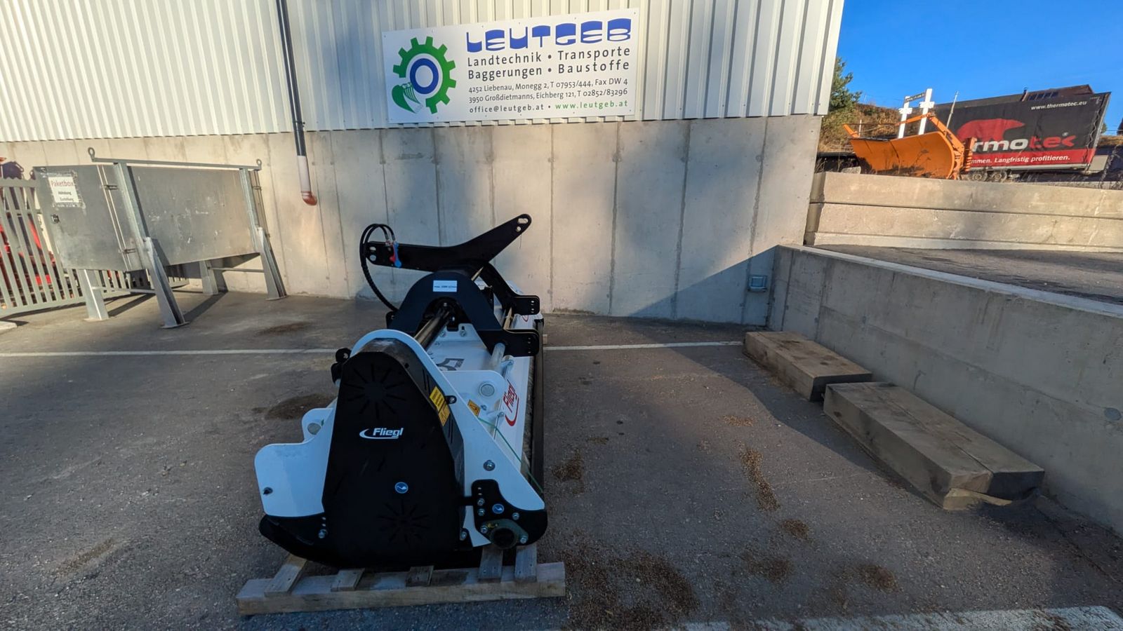 Fliegl SM TORNADO 2750 3