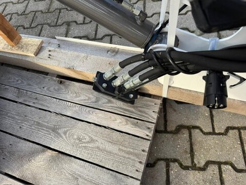 Stoll FZ 39 - 27 "Lamorghini weiß" 3