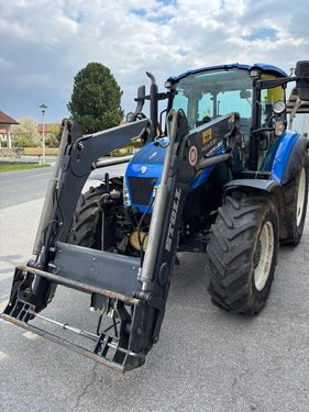 New Holland T 5.105
