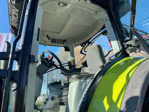 Claas Arion 650 CIS+ 3