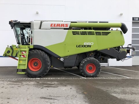 <strong>CLAAS Lexion 660</strong><br />