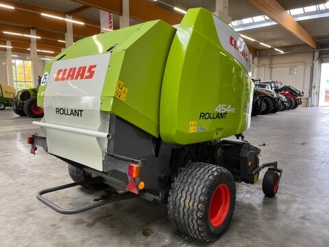 Claas Rollant 454 RC 3