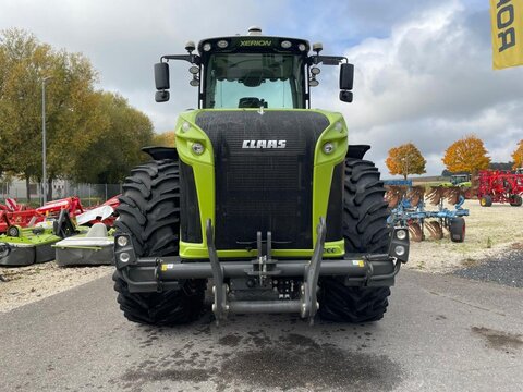 Claas XERION 5000 TRAC VC inkl. Kundendienst und TÜV N 2