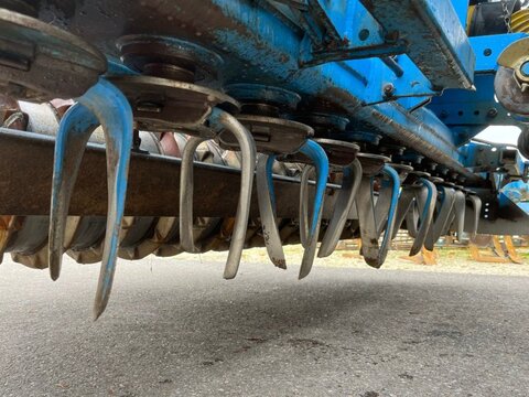 Lemken Zirkon 10/300 + Solitair 9 300 DS 2