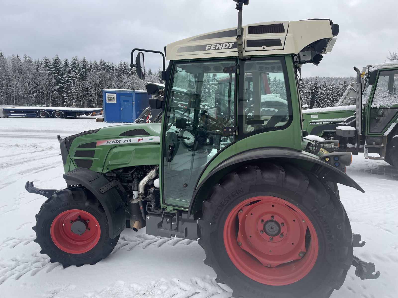 Fendt 210 Vario F 3