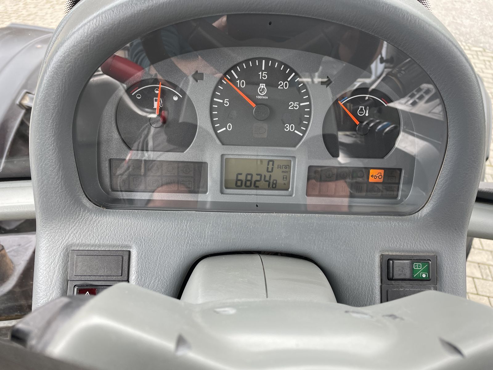 Valtra N 121 Hi-Tech 3