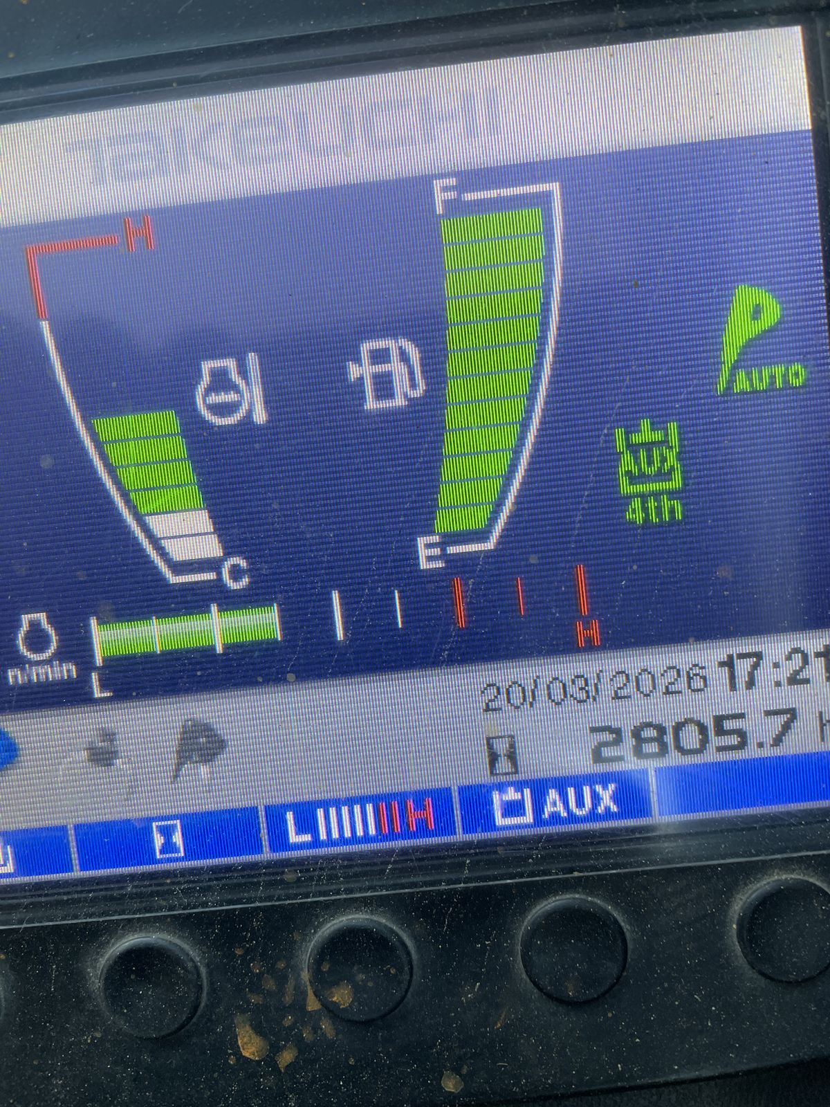 Takeuchi Takeuchi TB230 Powertilt 2