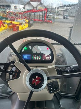 Massey Ferguson MF 5611 Dyna-4 Essential