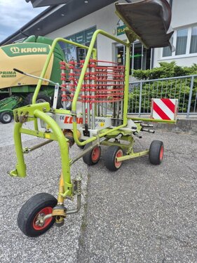 Claas Liner 390S