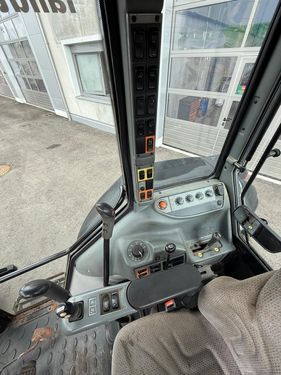 3559-1cc7e551e2ca183cf82c48f11c535d75-5946723