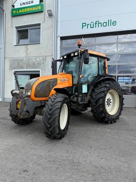 Valtra A 93