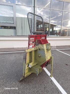 Holzknecht HS 550