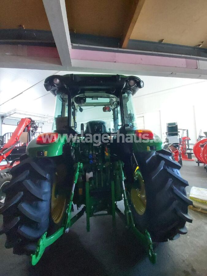 John Deere 5090 M 2