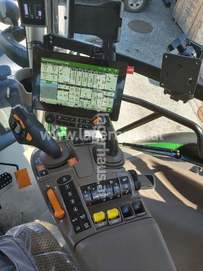 John Deere 6R 130 2
