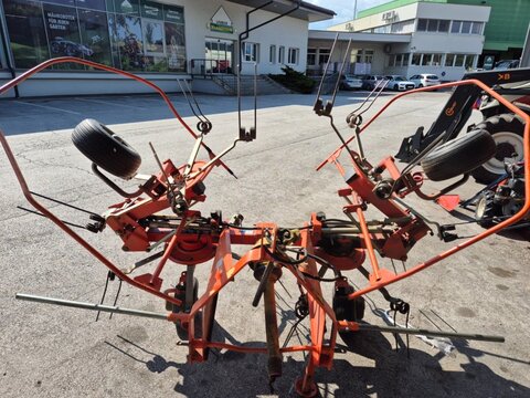 Fella TH 400 DS