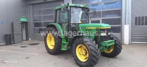 John Deere 6110