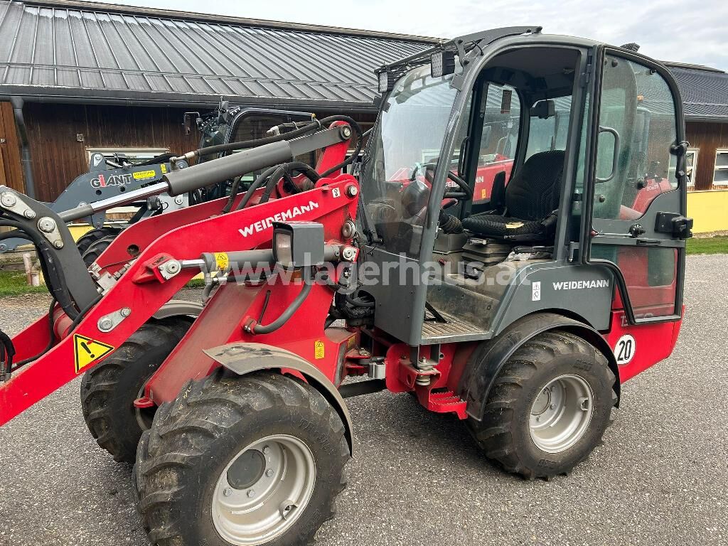 Weidemann 1350 CX45 1
