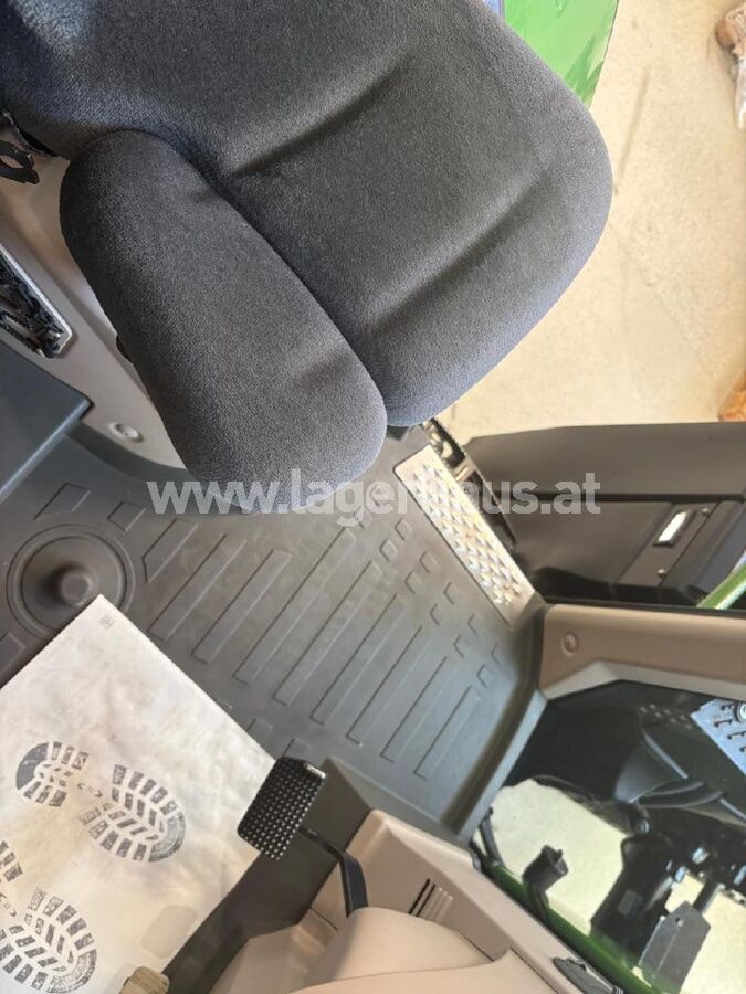 Fendt VARIO 718 PROFI PLUS 3