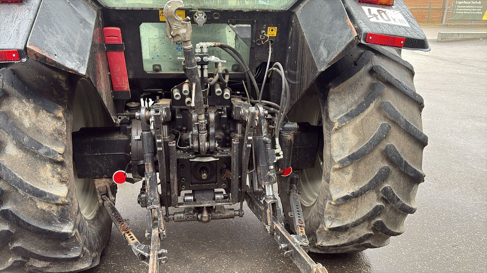 Valtra KOMMISSIONSVERKAUF 3