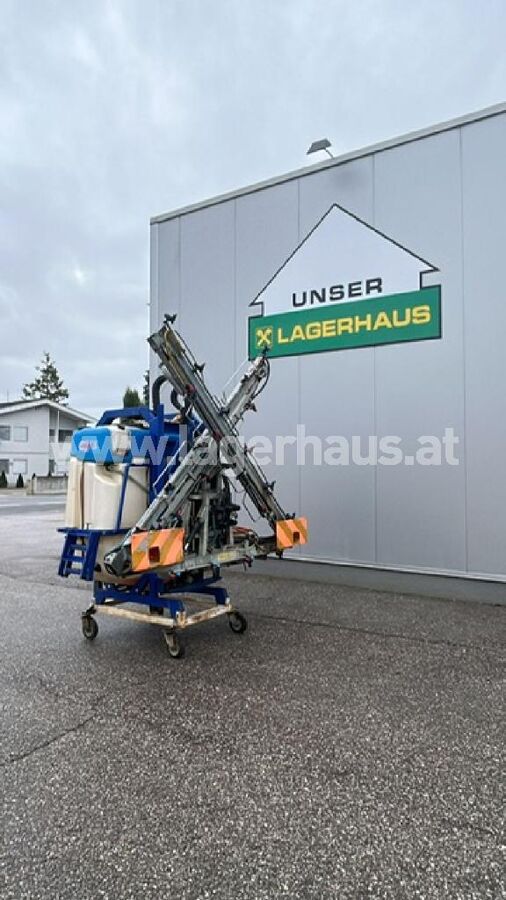 FELDSPRITZE OMAS 1000 LITER 2