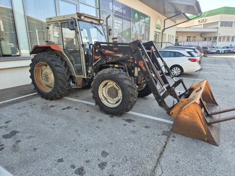 Massey Ferguson 390-4