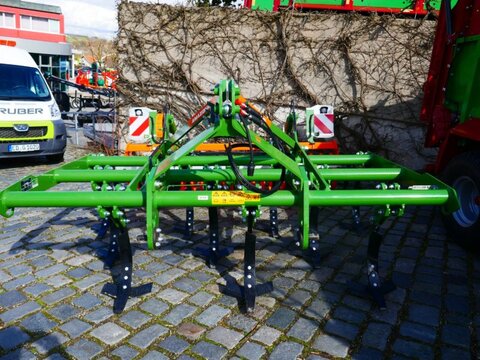 Amazone Cenio 3000 Special mit Federringwalze 2