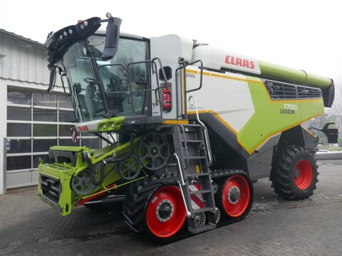 CLAAS Lexion 7700 TT